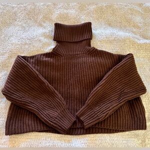 👍🏻💥💥SALE💥💥 Aritzia brown ribbed turtleneck cropped knit sweater Babaton size 2XS